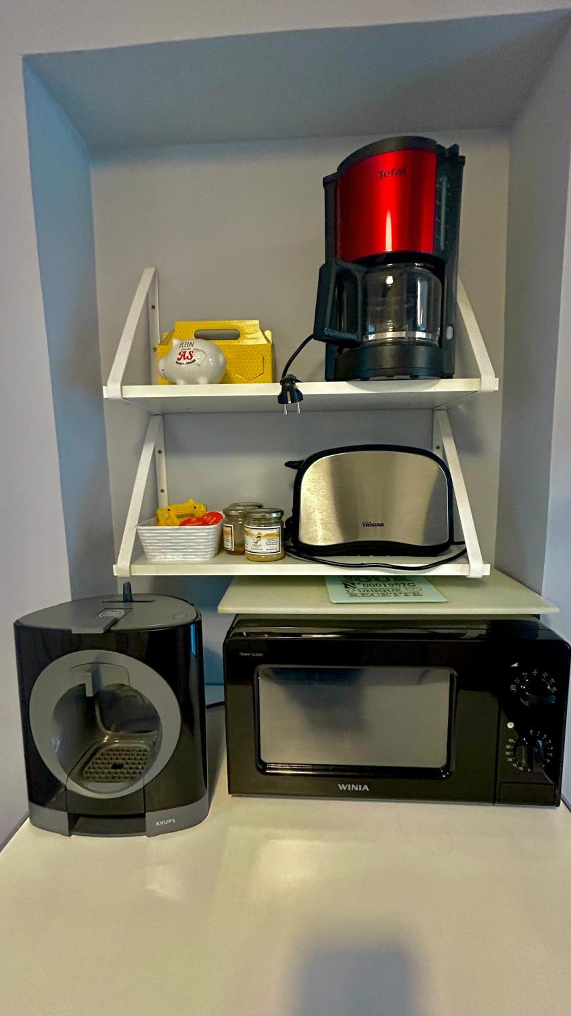 Maisonnette 2 A 4 Pers- Jardin Privatif Cloture- Calme- Stationnement Gratuit- Pau Ouest Apartment *